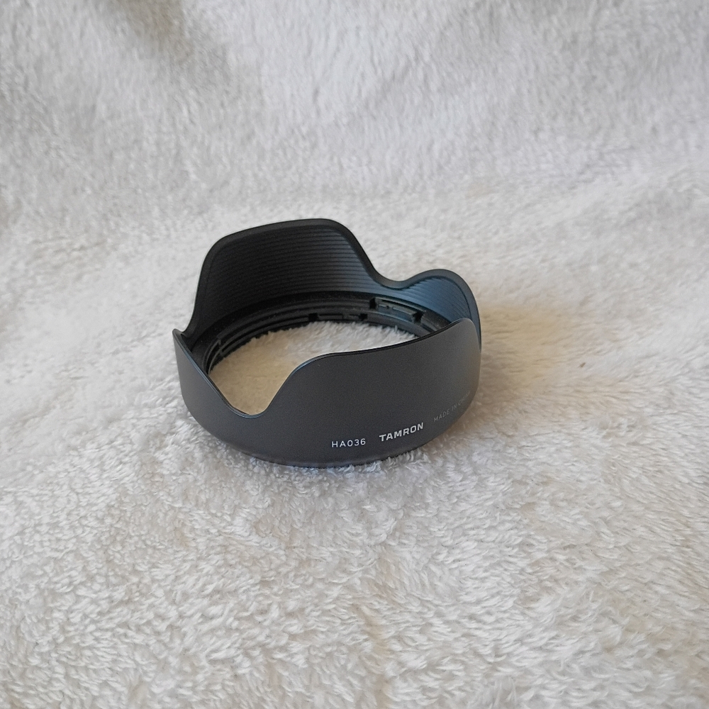 TAMRON Lens Hood HA036 for 28-75mm F2.8 Di III Lens (A036)